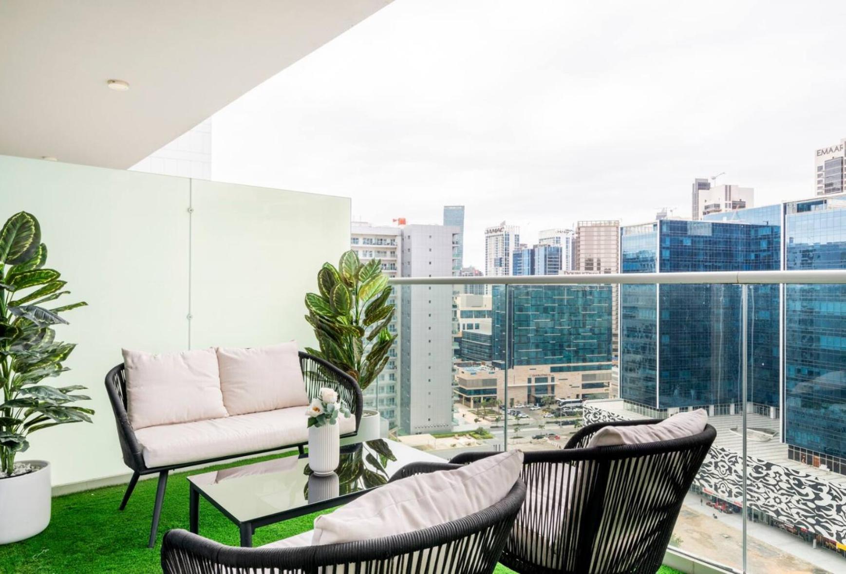 Luxury 2 Bedroom With Burj Khalifa View Дубай Екстер'єр фото